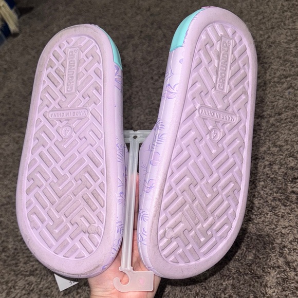 Disney Kids Slippers - Lavender and Aqua - Picture 5 of 6
